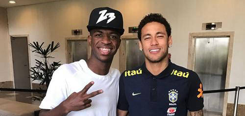 同为桑巴天才！维尼修斯与内马尔的差距，远不止数据上的区别